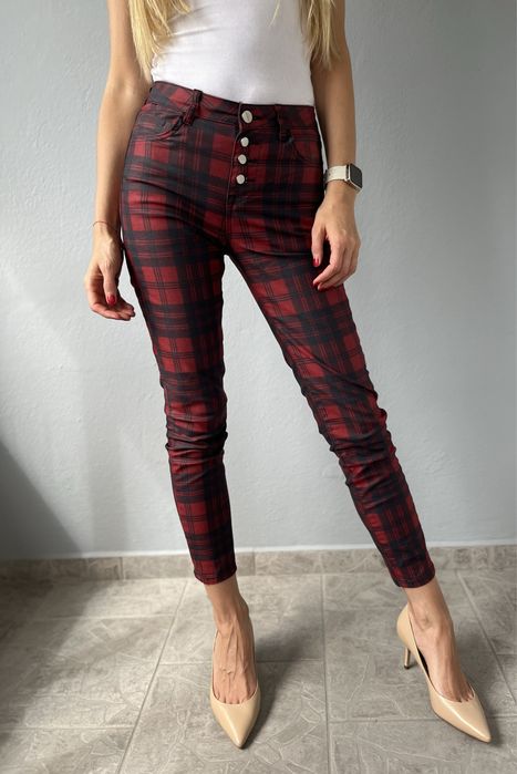 Zara spodnie w kratke cyfaretki XS 34 rurki