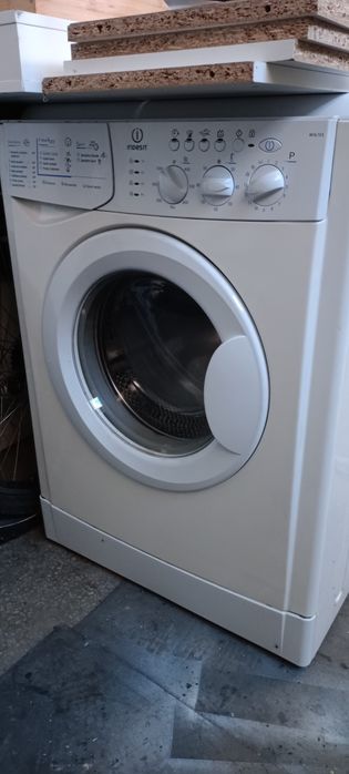 Pralka Indesit WISL105 na części lub w całości
