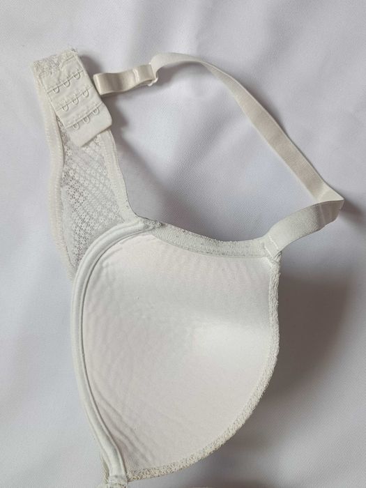 Biustonosz beżowy Reserved 80D / 36D, push-up, stan bardzo dobry