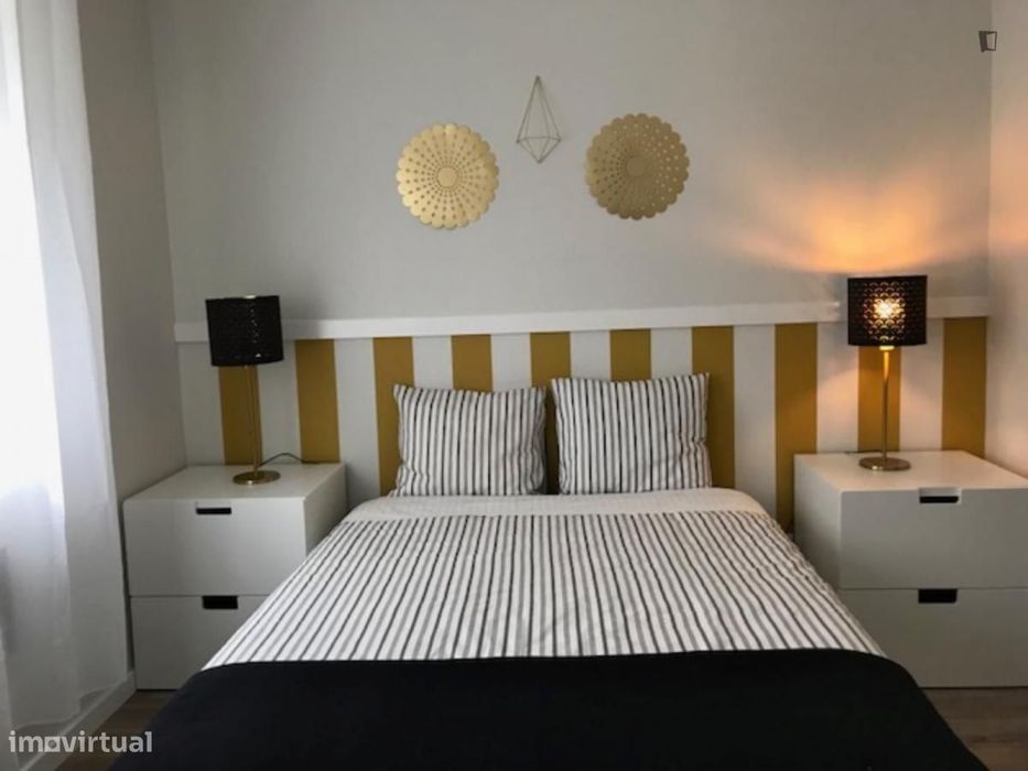 Estúdio - localizado em Campolide Lisbon