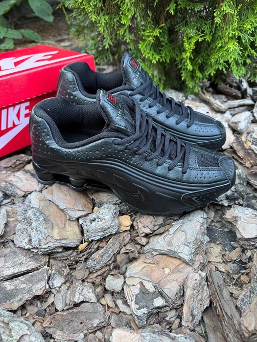 Кросовки Nike SHOX R4 найк 41,42,43,44,45 кросівки чорні шокс