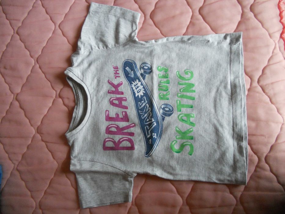T-shirts 12 m (MENINO)