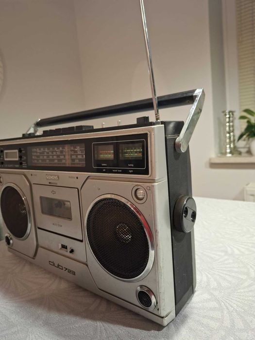 Radiomagnetofon Siemens  CLUB 723