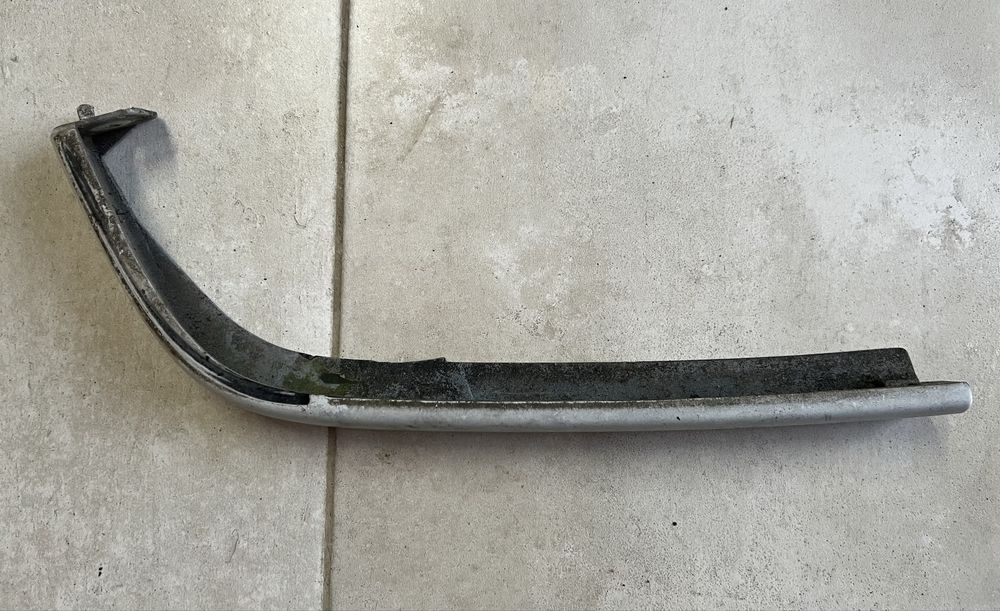 Friso farol direito Fiat Scudo, Peugeot Expert, Jumpy de 96 a 04