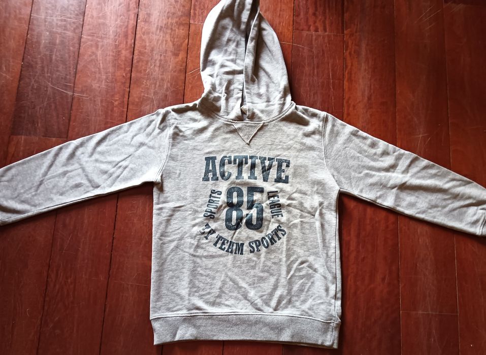 Suet cinzenta infantil