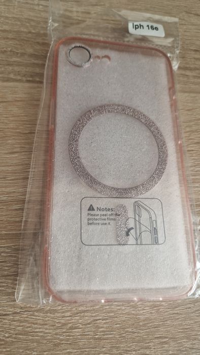 Case Glitter Magsafe do Iphone 16e / 17e + Szkło 2,5D 9H twardości GRATIS