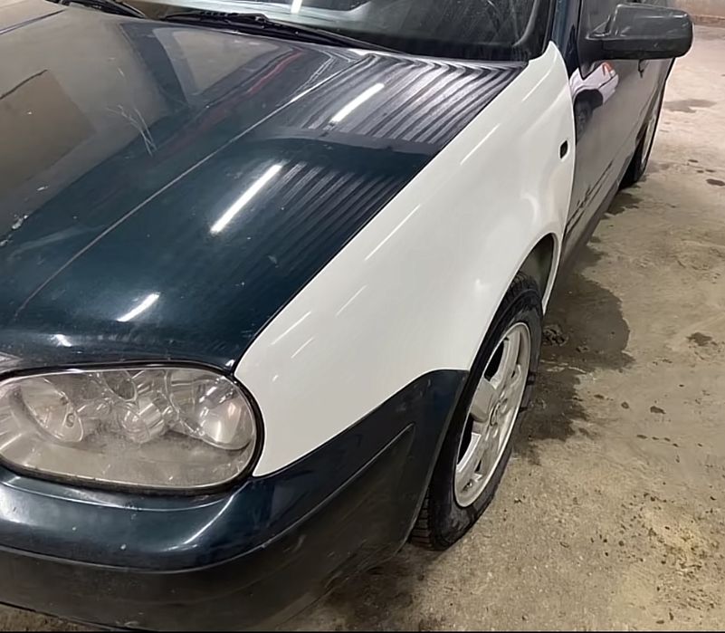 Крыло VW Golf 4 стекловолокно