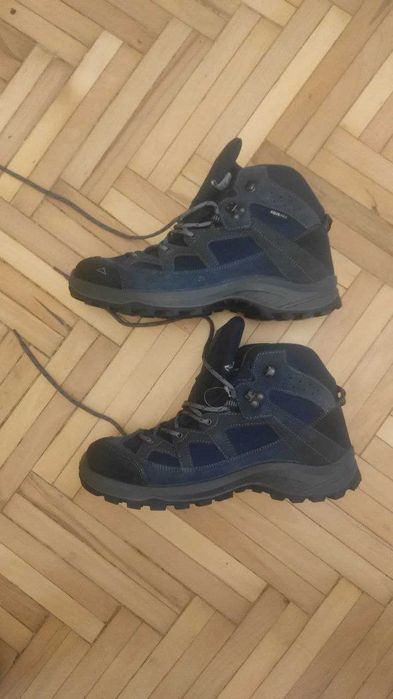 Черевики НОВІ для туризму, активного відпочинку водостійкі.44
McKinley