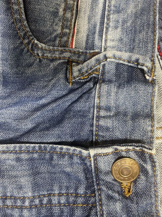 Krotkie spodnie jeansowe Esprit