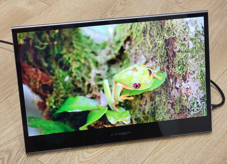 Mobilny monitor dotykowy INNOCN N1F PRO 15,6" (1932)