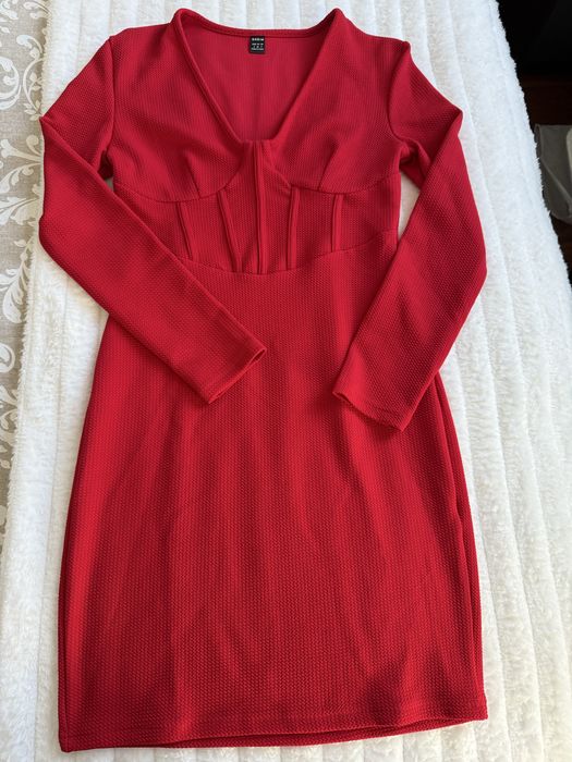 Vestido vermelho tamanho M