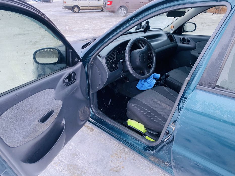 Автомобіль ланос 1.5