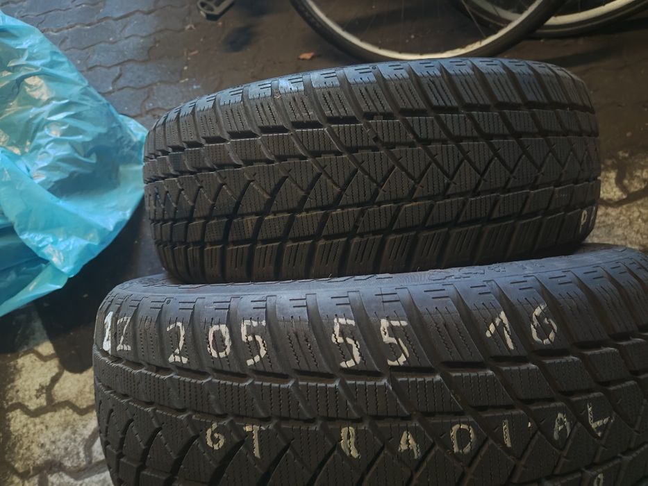 2 Opony zimowe 205 / 55 / 16 7mm jak nowe