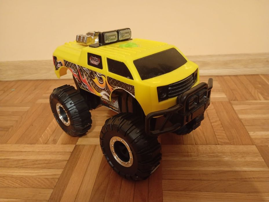 Auto Terenowe/ Monster Truck