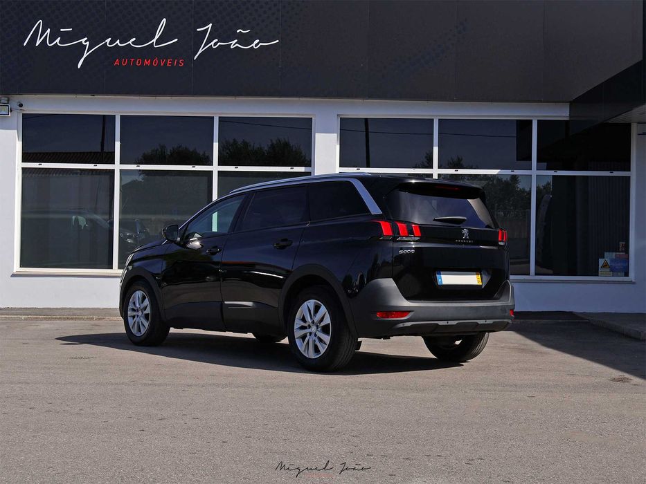 PEUGEOT 5008 1.5 BlueHDi 130cv | 7 LUGARES | GPS | CARPLAY