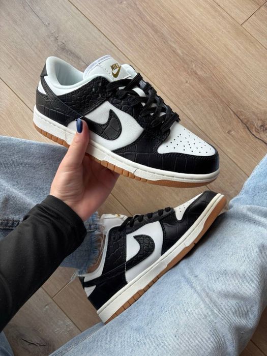 ТОП Жіночі кросівки Nike SB Dunk Low Black Croc найк данки чорні