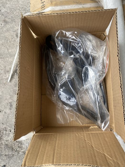 Estribos Nissan Navarra D23 novos