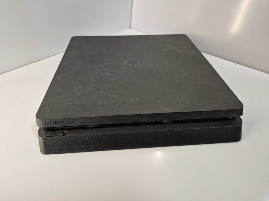 Konsola Sony PS4 Slim 1TB + PAD + 3 GRY