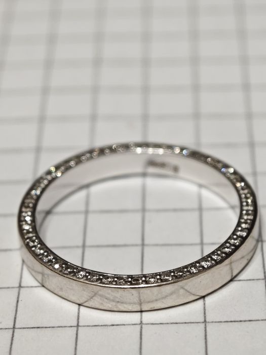 Золота каблучка, з діамантами 0.4 ct,585 проба.