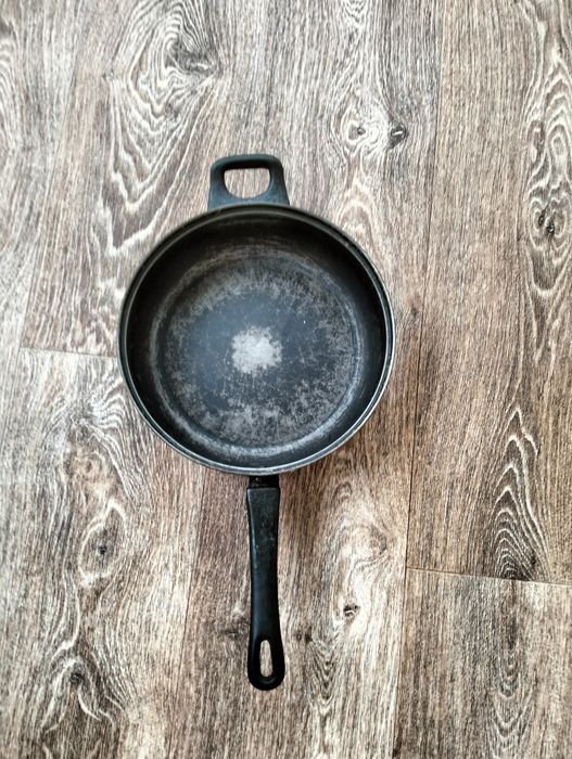 Сковорода алюминиевая