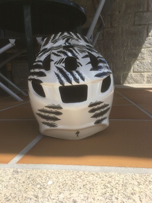 Capacete specialized deviant carbon