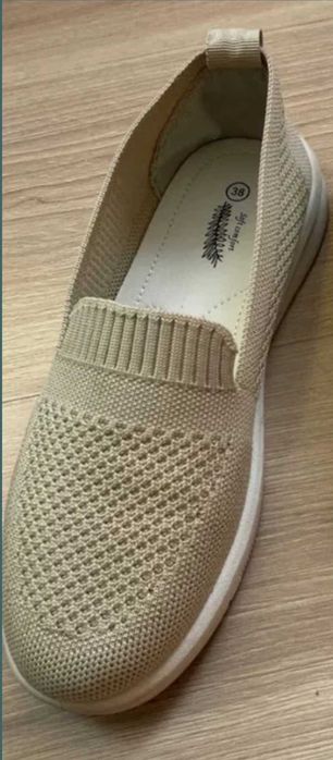 Lekkie i przewiewne balerinki buty dla kobiet i młodzieży