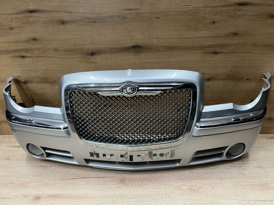 Zderzak przedni Chrysler 300C