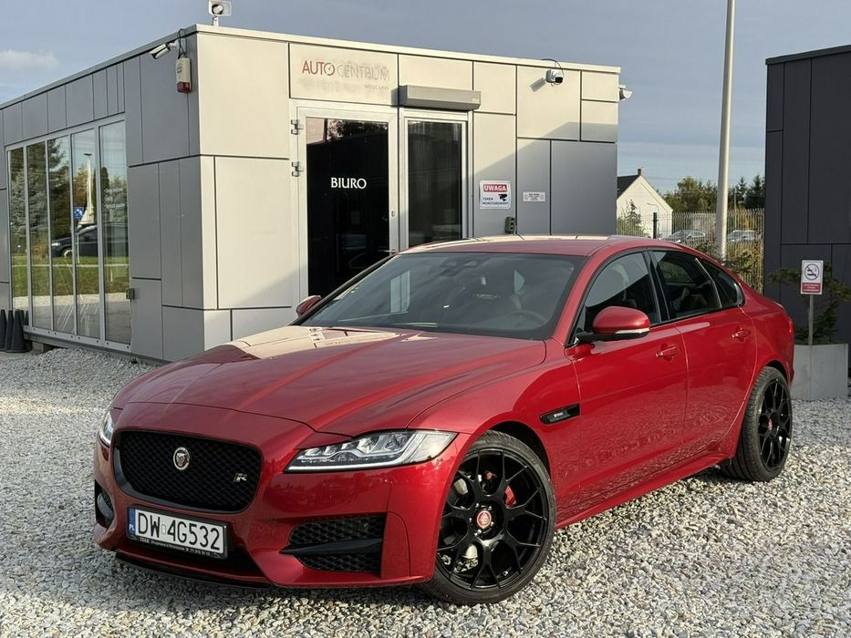 Jaguar XF