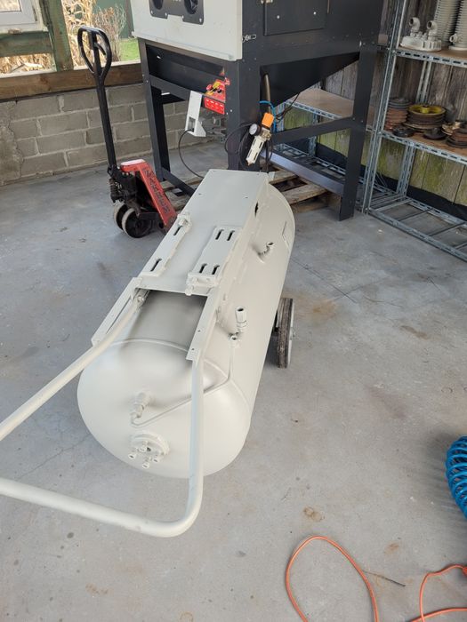 Zbiornik 240 litrów pomet airpol