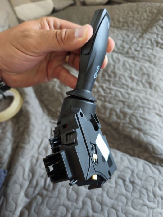 Chave de seta/interruptor Ford Ka