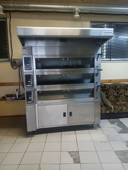 Продам піч подову кумкая