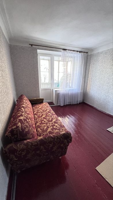 Оренда 2 кім квартира у Центрі можливо з маленькою тваринкою