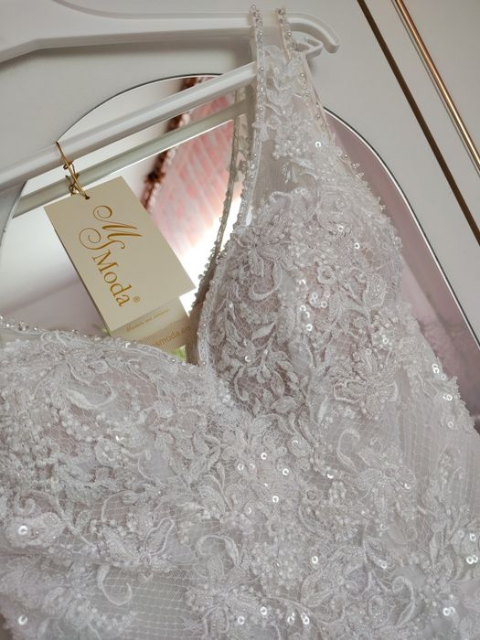 Suknia ślubna Muriel biała koronka diamenciki brokat ramiączka