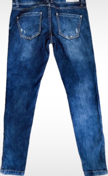 Spodnie jeansy skinny rurki Stradivarius rozmiar 38
