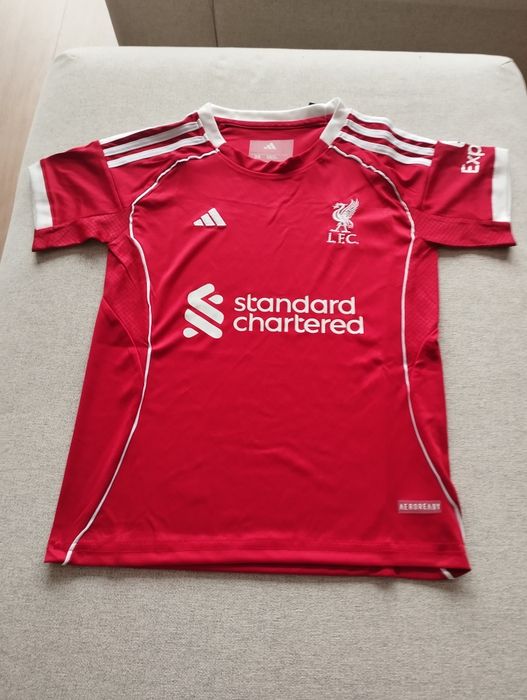 Komplet strój piłkarski Liverpool rozmiar dziecięcy 24