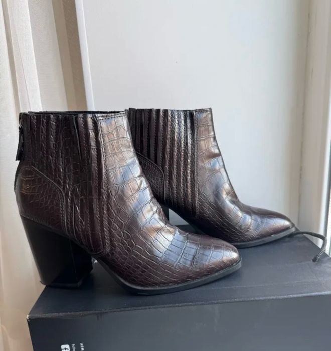 Ботинки , ботинки на каблуке , Zara