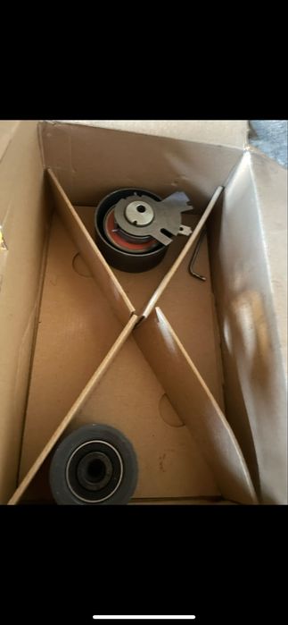 Continental contitech  Комплект зубчастих ременів+ролик  CT 1065 K1