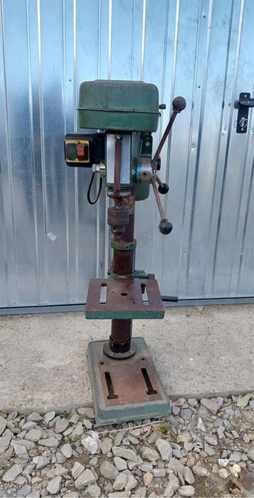 Wiertarka stolowa  interkrenn 220w sprawna