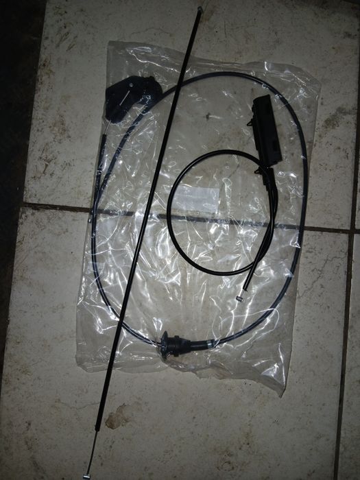 Трос капота Е39 новий! Якість підсилена тросик відкриття BMW