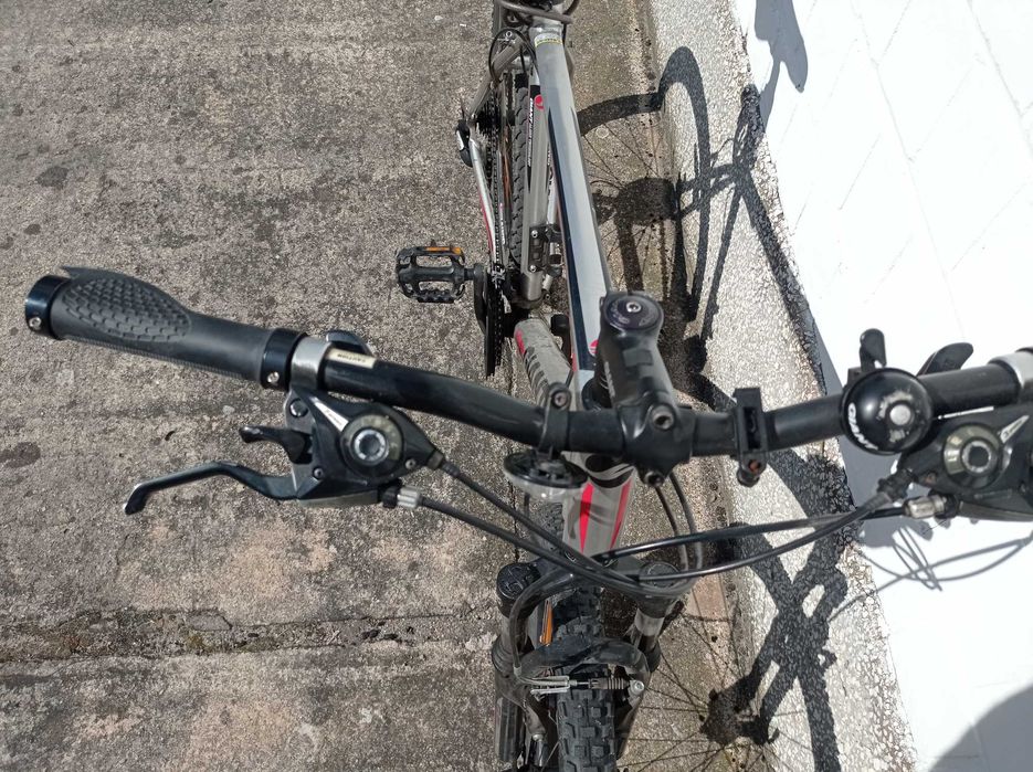 Świetny Rower Giant