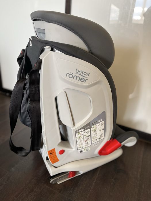 Автокрісло Britax romer ADVANSAFIX III Sict