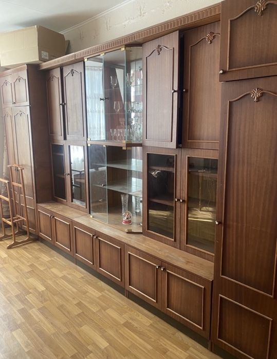 Продам шкаф стенку