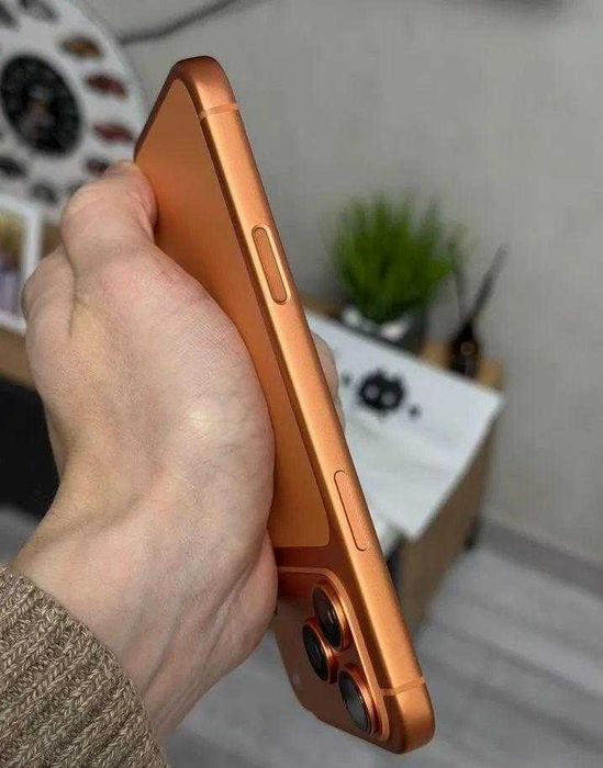 iPhone 17 Pro Max, 256 ГБ, eSIM