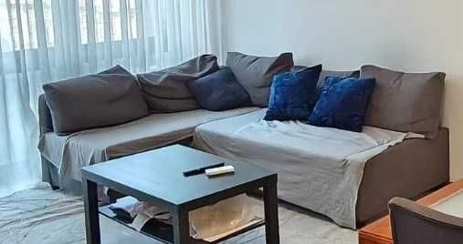 Sofá chaise long 2.2m por 1.5m