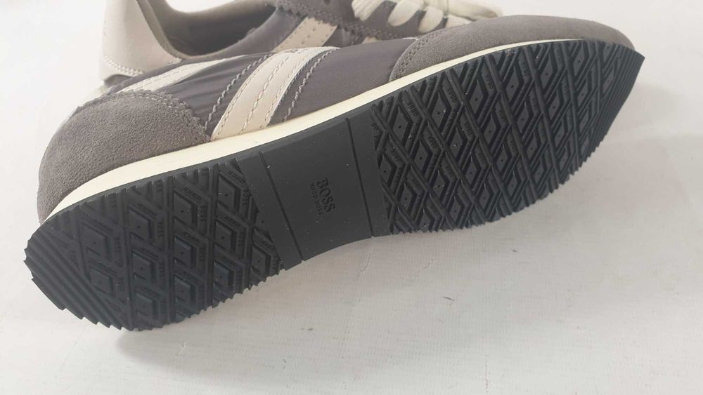 Hugo Boss buty męskie sportowe Hugo Boss Medium Grey rozmiar 45