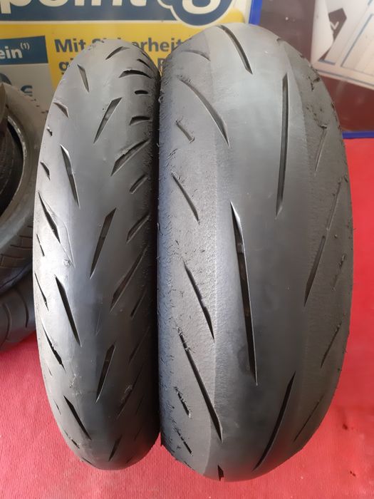 Мото шина 120/70ZR17 +180/55ZR17 Bridgestone Battlax S22 2021р з Німеч