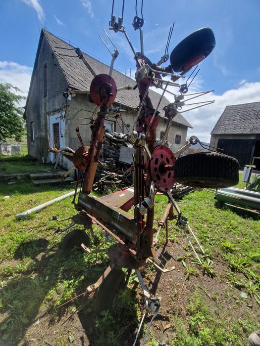 Przetrząsarka do siana