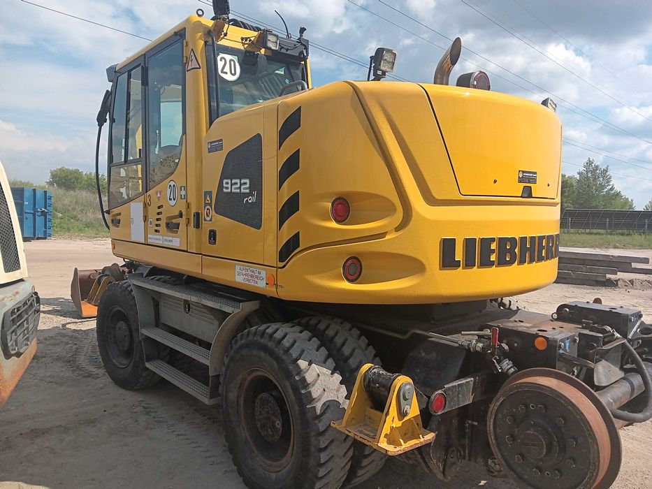 Koparka Liebherr A922 ZW (kolejowa)