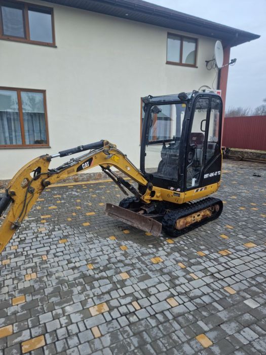 Продам комплектом Еватуатор та Міні Екскаватор CAT 301.7D