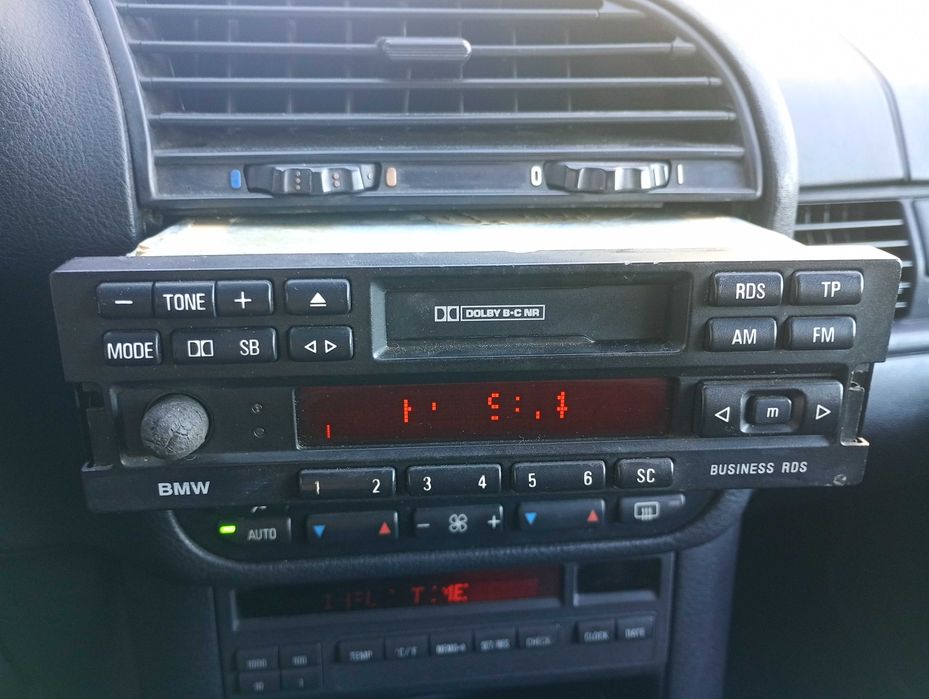 Radio na kasety kaseciak BMW Business RDS ORI BMW E36 Z3 E34 E32 E31 E30 E24 itd.